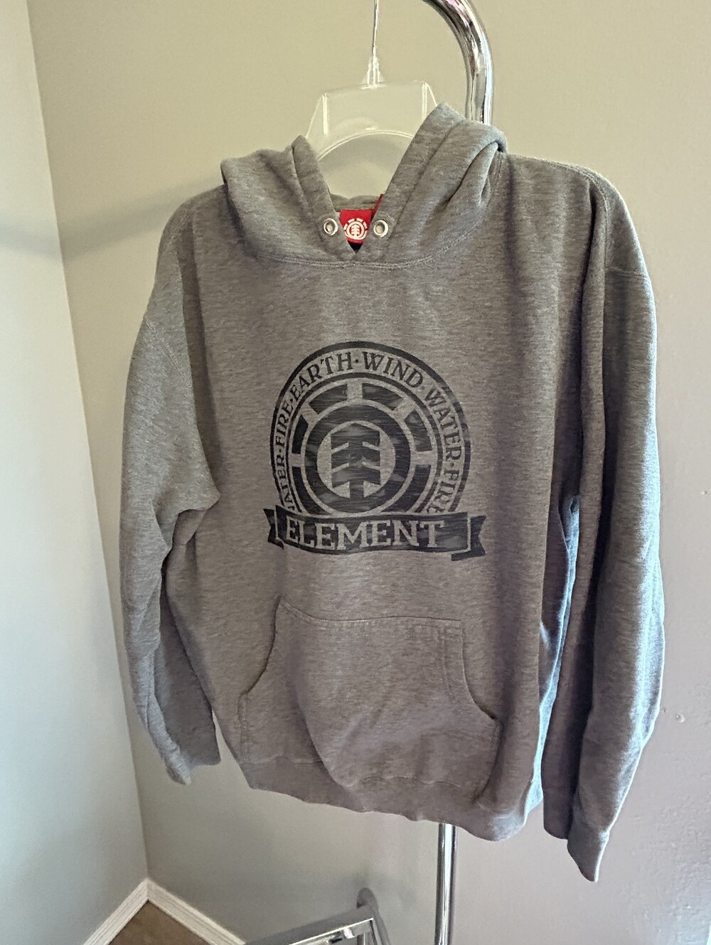 Y2K Element L Logo Hoodie